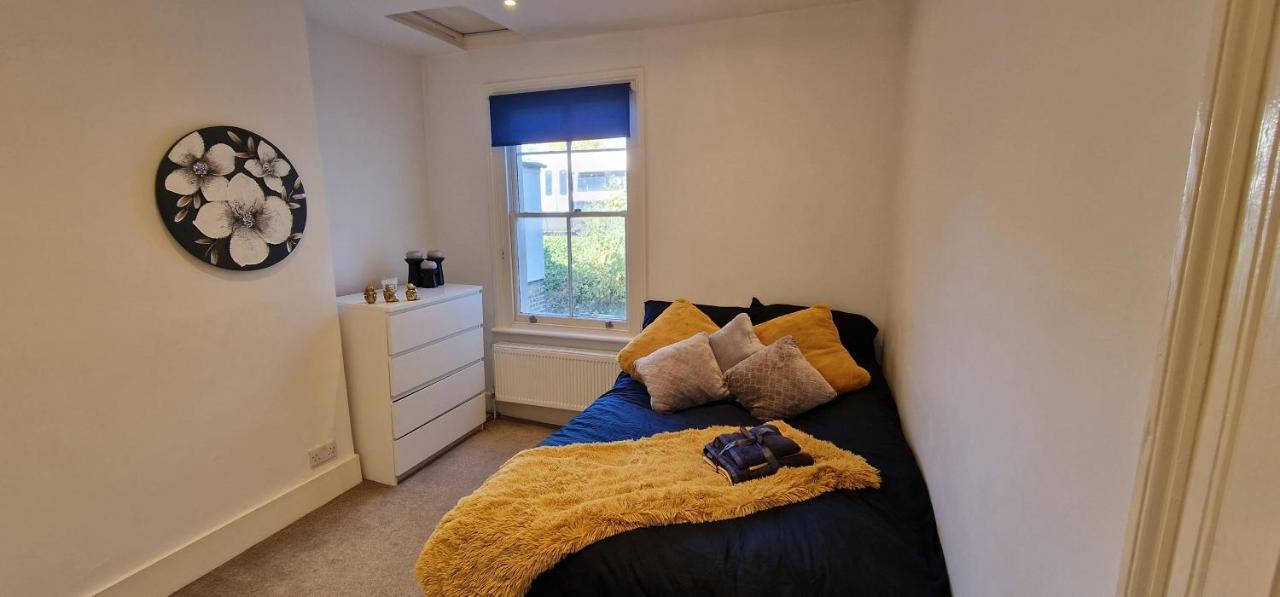 Cultural Epicenter, 4 Bedroom, More To Do Than You Can Do! London Exterior photo